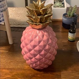 Pink and gold pineapple decor